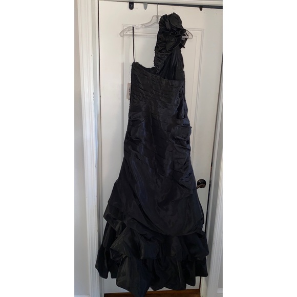 JOVANI Evening Gown 34614 Black - Picture 7 of 7